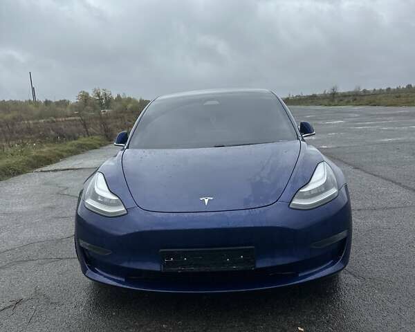 Синий Тесла Модель 3, объемом двигателя 0 л и пробегом 163 тыс. км за 22500 $, фото 1 на Automoto.ua
