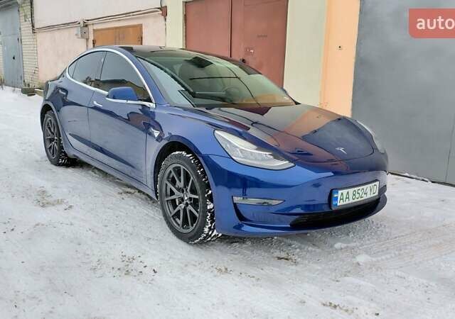 Синий Тесла Модель 3, объемом двигателя 0 л и пробегом 163 тыс. км за 14300 $, фото 1 на Automoto.ua