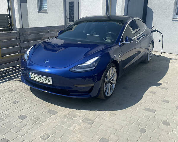 Синий Тесла Модель 3, объемом двигателя 0 л и пробегом 118 тыс. км за 21000 $, фото 1 на Automoto.ua