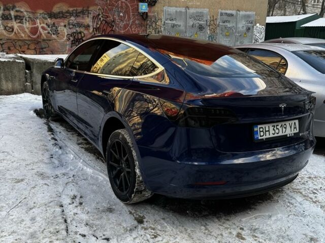 Синий Тесла Модель 3, объемом двигателя 0 л и пробегом 168 тыс. км за 17000 $, фото 1 на Automoto.ua