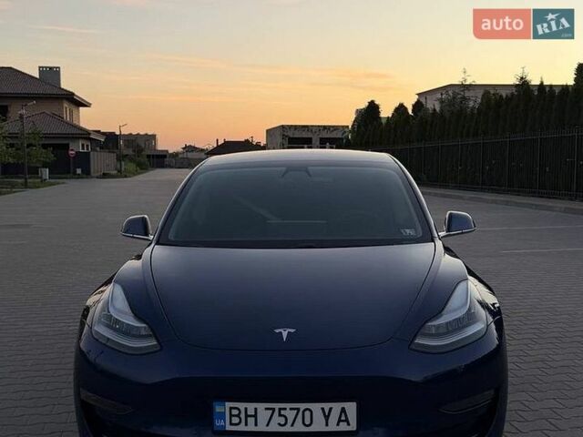 Синий Тесла Модель 3, объемом двигателя 0 л и пробегом 164 тыс. км за 18500 $, фото 1 на Automoto.ua