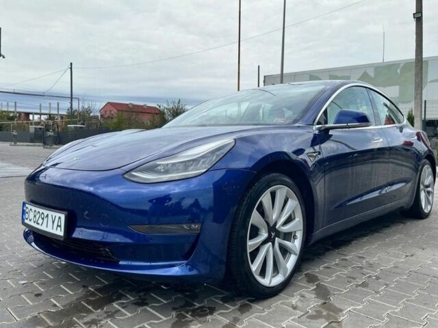 Синій Тесла Модель 3, об'ємом двигуна 0 л та пробігом 47 тис. км за 23500 $, фото 1 на Automoto.ua