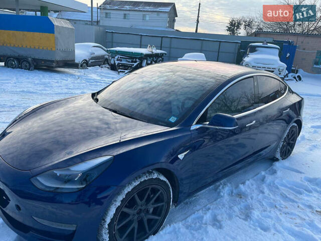 Синий Тесла Модель 3, объемом двигателя 0 л и пробегом 166 тыс. км за 17800 $, фото 1 на Automoto.ua