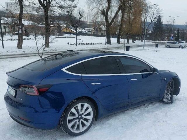 Синий Тесла Модель 3, объемом двигателя 0 л и пробегом 98 тыс. км за 16400 $, фото 1 на Automoto.ua