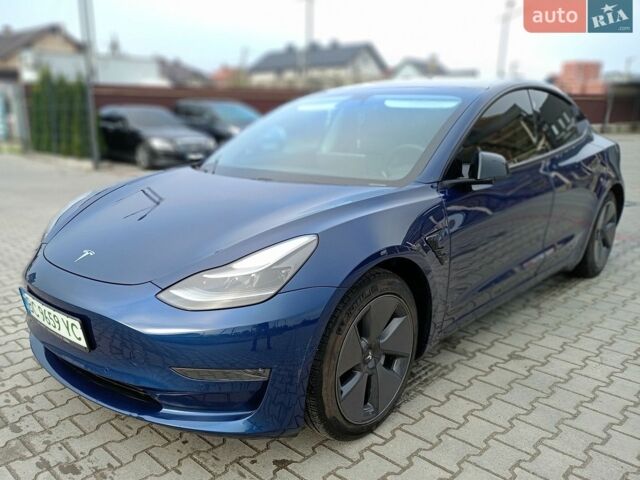 Синий Тесла Модель 3, объемом двигателя 0 л и пробегом 110 тыс. км за 16700 $, фото 1 на Automoto.ua