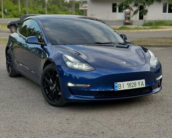 Синій Тесла Модель 3, об'ємом двигуна 0 л та пробігом 102 тис. км за 27500 $, фото 1 на Automoto.ua