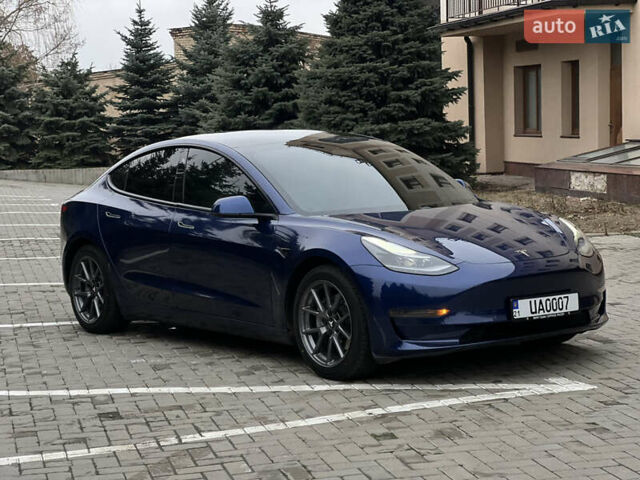 Синий Тесла Модель 3, объемом двигателя 0 л и пробегом 75 тыс. км за 20000 $, фото 1 на Automoto.ua