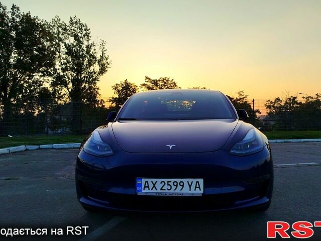 Синій Тесла Модель 3, об'ємом двигуна 0 л та пробігом 67 тис. км за 18500 $, фото 1 на Automoto.ua