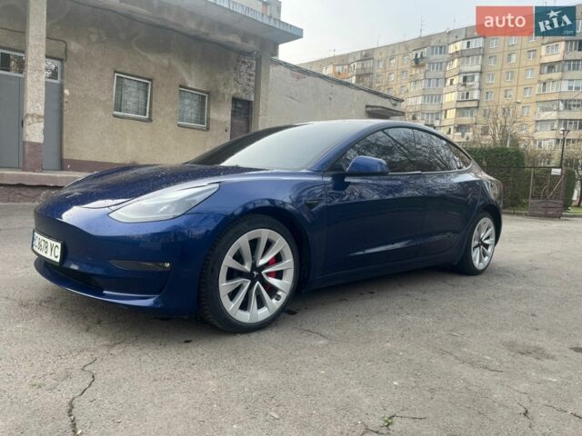Синий Тесла Модель 3, объемом двигателя 0 л и пробегом 67 тыс. км за 20000 $, фото 1 на Automoto.ua
