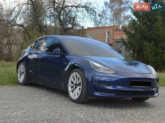 Синий Тесла Модель 3, объемом двигателя 0 л и пробегом 130 тыс. км за 16500 $, фото 1 на Automoto.ua