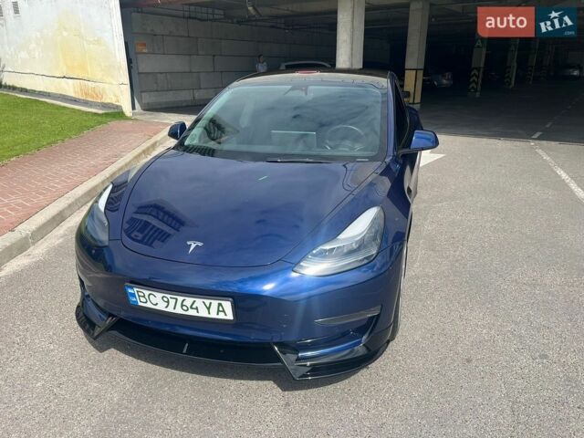 Синий Тесла Модель 3, объемом двигателя 0 л и пробегом 98 тыс. км за 17700 $, фото 1 на Automoto.ua