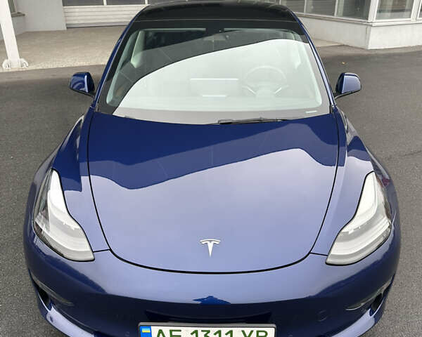 Синий Тесла Модель 3, объемом двигателя 0 л и пробегом 50 тыс. км за 22000 $, фото 1 на Automoto.ua