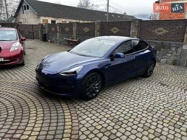 Синий Тесла Модель 3, объемом двигателя 0 л и пробегом 41 тыс. км за 21000 $, фото 1 на Automoto.ua