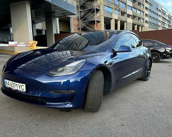 Тесла Модель 3 2022 у Києві на Automoto.ua Синій Тесла Модель 3, об'ємом двигуна 0 л та пробігом 60 тис. км за 24300 $, фото 1 на Automoto.ua