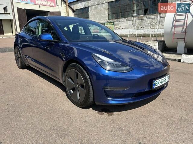 Синій Тесла Модель 3, об'ємом двигуна 0 л та пробігом 67 тис. км за 22500 $, фото 1 на Automoto.ua