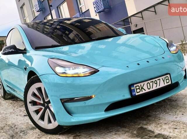 Синий Тесла Модель 3, объемом двигателя 0 л и пробегом 108 тыс. км за 18700 $, фото 1 на Automoto.ua