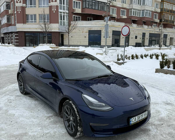 Синий Тесла Модель 3, объемом двигателя 0 л и пробегом 54 тыс. км за 19300 $, фото 1 на Automoto.ua