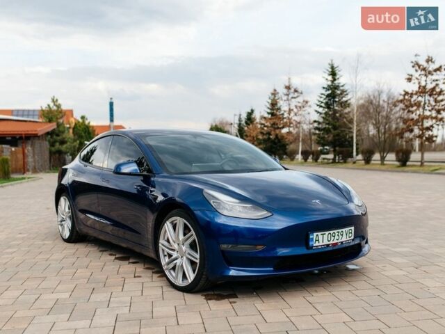 Синий Тесла Модель 3, объемом двигателя 0 л и пробегом 68 тыс. км за 23500 $, фото 1 на Automoto.ua
