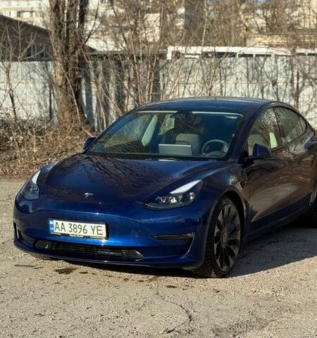 Синій Тесла Модель 3, об'ємом двигуна 0 л та пробігом 28 тис. км за 24500 $, фото 1 на Automoto.ua