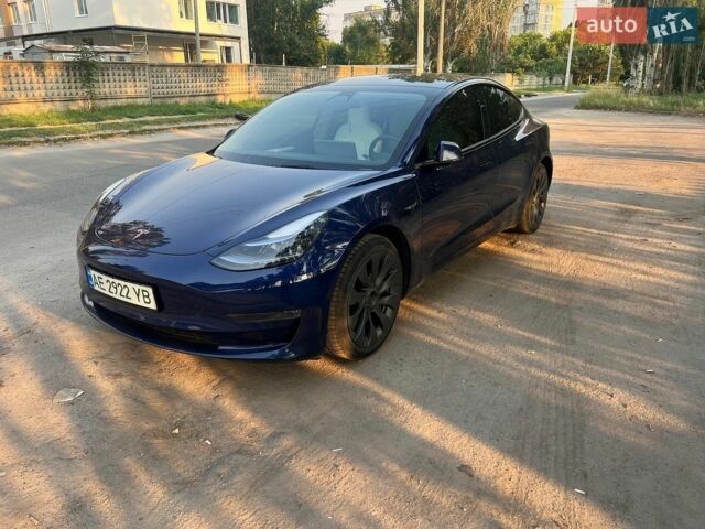 Синий Тесла Модель 3, объемом двигателя 0 л и пробегом 56 тыс. км за 22900 $, фото 1 на Automoto.ua