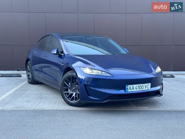 Синій Тесла Модель 3, об'ємом двигуна 0 л та пробігом 31 тис. км за 28999 $, фото 1 на Automoto.ua