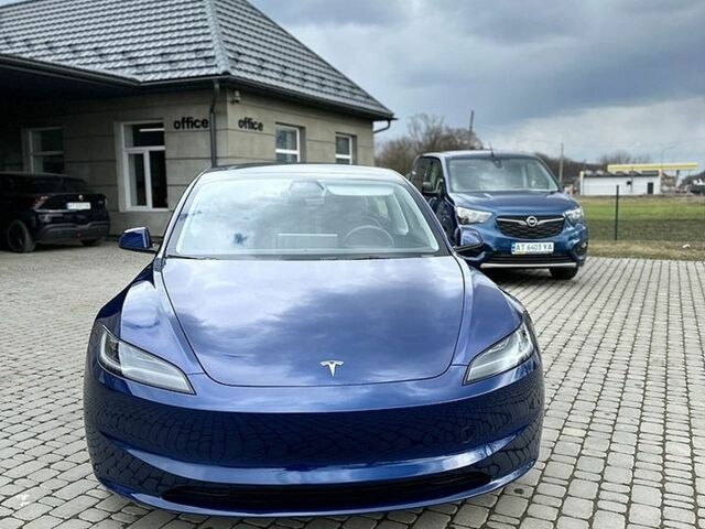 Синий Тесла Модель 3, объемом двигателя 0 л и пробегом 5 тыс. км за 28300 $, фото 1 на Automoto.ua