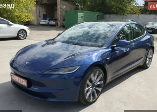 Синий Тесла Модель 3, объемом двигателя 0 л и пробегом 1 тыс. км за 28000 $, фото 1 на Automoto.ua