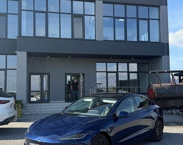 Синий Тесла Модель 3, объемом двигателя 0 л и пробегом 5 тыс. км за 24200 $, фото 1 на Automoto.ua