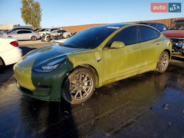 Зеленый Тесла Модель 3, объемом двигателя 0 л и пробегом 93 тыс. км за 6800 $, фото 1 на Automoto.ua