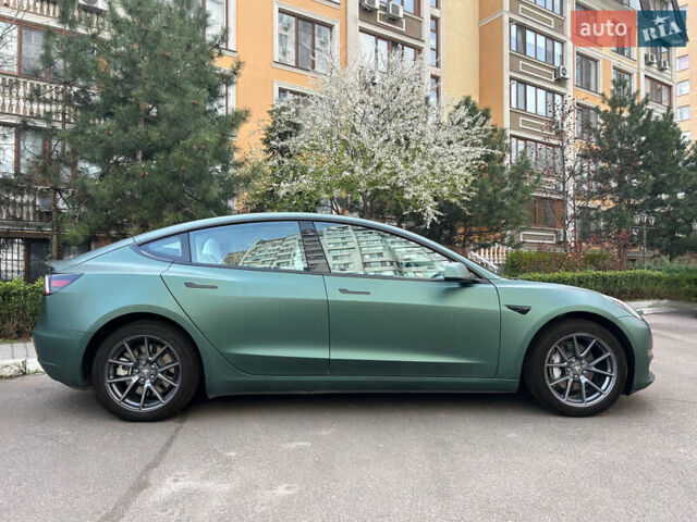 Зелений Тесла Модель 3, об'ємом двигуна 0 л та пробігом 23 тис. км за 25500 $, фото 1 на Automoto.ua