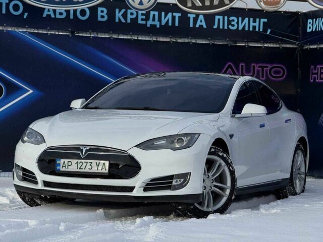 Білий Тесла Модель С, об'ємом двигуна 0 л та пробігом 200 тис. км за 14499 $, фото 1 на Automoto.ua