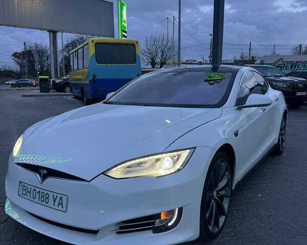 Білий Тесла Модель С, об'ємом двигуна 0 л та пробігом 147 тис. км за 15300 $, фото 1 на Automoto.ua