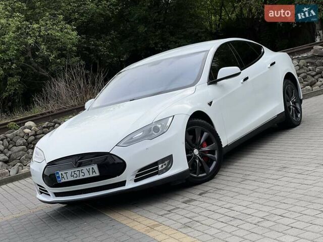 Белый Тесла Модель С, объемом двигателя 0 л и пробегом 189 тыс. км за 12999 $, фото 1 на Automoto.ua