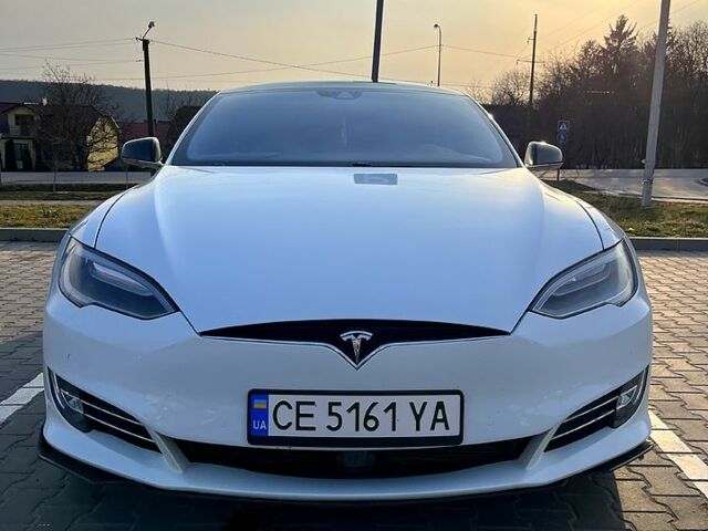 Білий Тесла Модель С, об'ємом двигуна 0.21 л та пробігом 96 тис. км за 19000 $, фото 1 на Automoto.ua