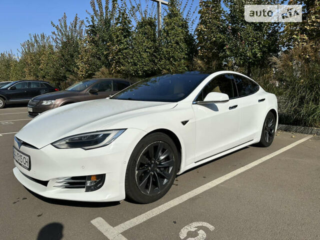 Белый Тесла Модель С, объемом двигателя 0 л и пробегом 178 тыс. км за 18800 $, фото 1 на Automoto.ua