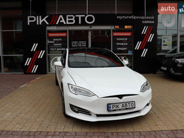 Тесла Модель С 2016 у Львові на Automoto.ua Білий Тесла Модель С, об'ємом двигуна 0 л та пробігом 86 тис. км за 20900 $, фото 1 на Automoto.ua