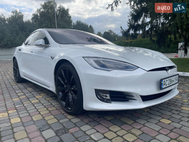 Білий Тесла Модель С, об'ємом двигуна 0 л та пробігом 118 тис. км за 17800 $, фото 1 на Automoto.ua