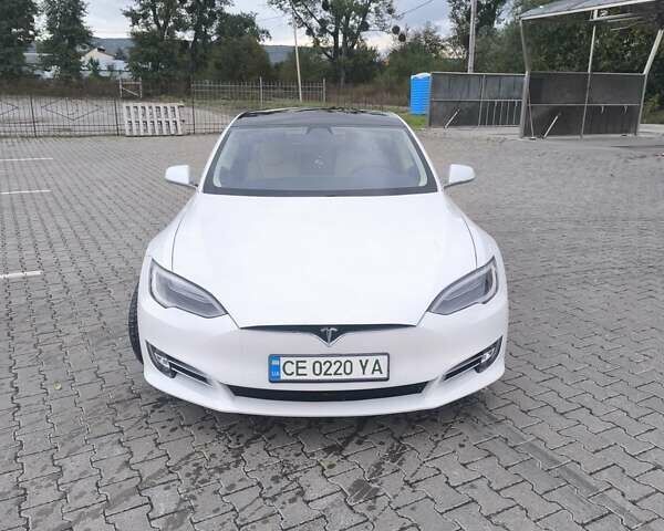 Білий Тесла Модель С, об'ємом двигуна 0 л та пробігом 206 тис. км за 14900 $, фото 1 на Automoto.ua