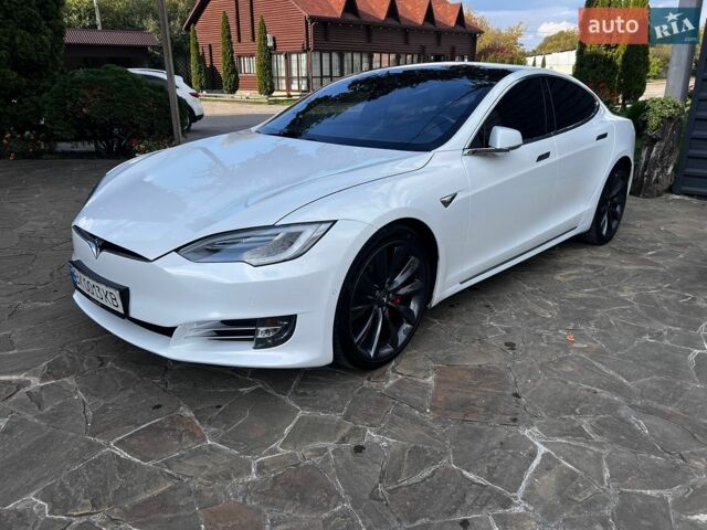 Белый Тесла Модель С, объемом двигателя 0 л и пробегом 168 тыс. км за 22500 $, фото 1 на Automoto.ua