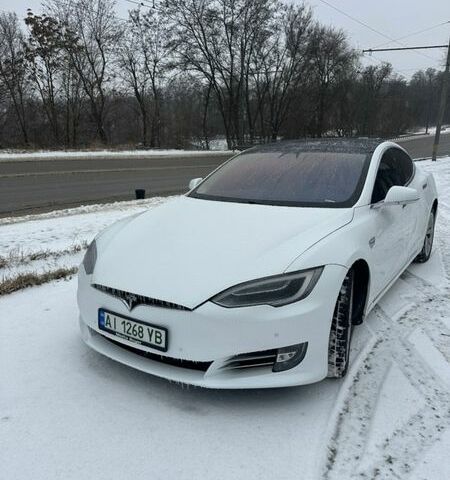 Білий Тесла Модель С, об'ємом двигуна 0 л та пробігом 209 тис. км за 22300 $, фото 1 на Automoto.ua