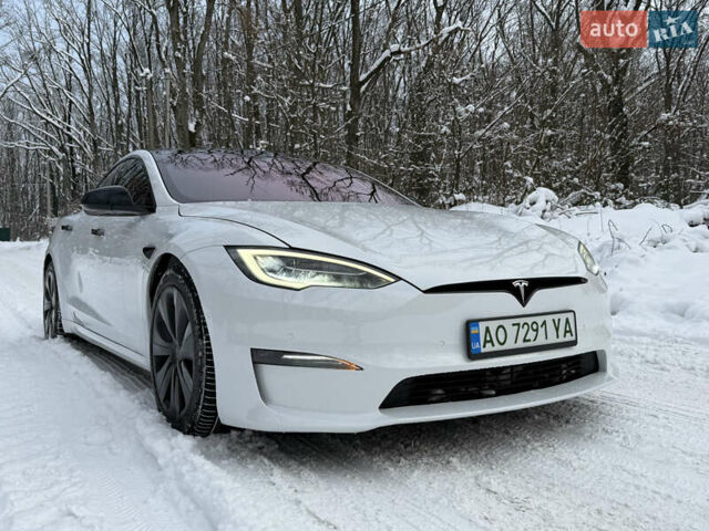 Белый Тесла Модель С, объемом двигателя 0 л и пробегом 76 тыс. км за 32000 $, фото 1 на Automoto.ua