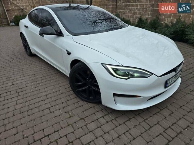 Белый Тесла Модель С, объемом двигателя 0 л и пробегом 59 тыс. км за 45000 $, фото 1 на Automoto.ua