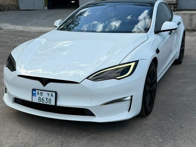Білий Тесла Модель С, об'ємом двигуна 0 л та пробігом 103 тис. км за 38888 $, фото 1 на Automoto.ua
