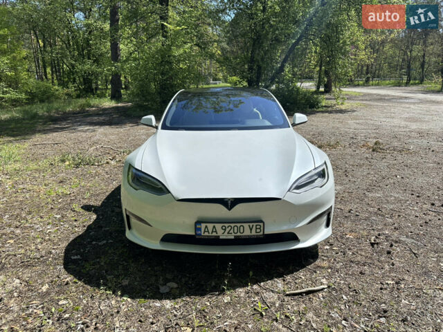 Белый Тесла Модель С, объемом двигателя 0 л и пробегом 66 тыс. км за 39999 $, фото 1 на Automoto.ua