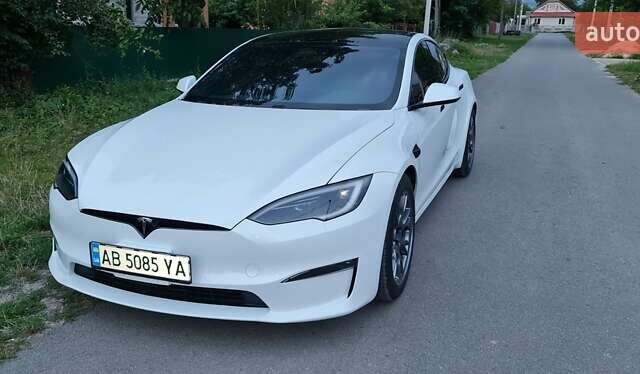 Белый Тесла Модель С, объемом двигателя 0 л и пробегом 11 тыс. км за 58000 $, фото 1 на Automoto.ua