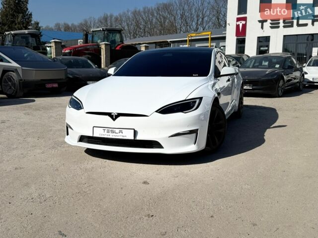 Белый Тесла Модель С, объемом двигателя 0 л и пробегом 85 тыс. км за 38500 $, фото 1 на Automoto.ua