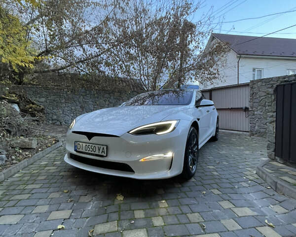 Тесла Модель С 2022 в Виннице на Automoto.ua Белый Тесла Модель С, объемом двигателя 0 л и пробегом 30 тыс. км за 39200 $, фото 1 на Automoto.ua