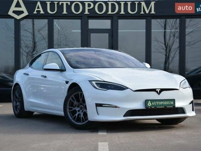 Белый Тесла Модель С, объемом двигателя 0 л и пробегом 60 тыс. км за 46999 $, фото 1 на Automoto.ua