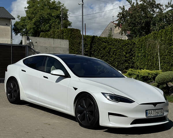 Белый Тесла Модель С, объемом двигателя 0 л и пробегом 35 тыс. км за 42400 $, фото 1 на Automoto.ua
