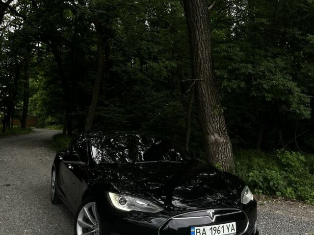 Чорний Тесла Модель С, об'ємом двигуна 0 л та пробігом 240 тис. км за 15300 $, фото 1 на Automoto.ua